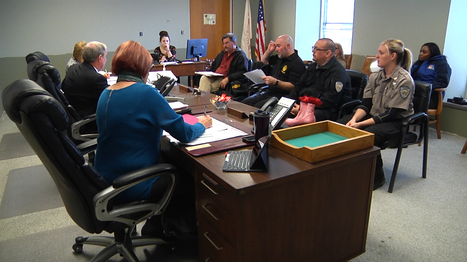 Muskingum County Dog Wardens update Commissioners on new building plans