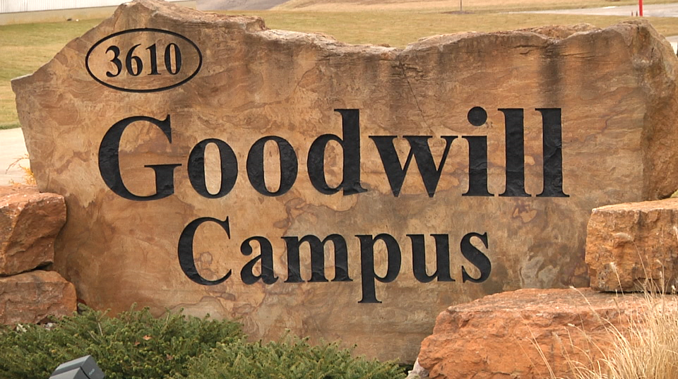 Employment program through Goodwill hires senior citizens WHIZ Fox