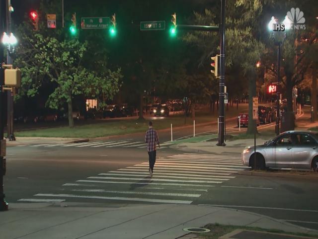 Nc Pedestrian0507transfer Mezzn