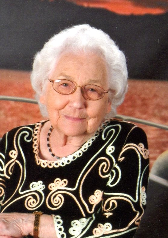 Ward Elizabeth Photo329