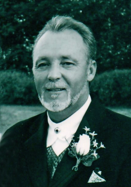 Profile Pic Leonard Edited