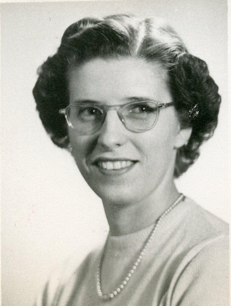 Nader Lois Jean Photo354