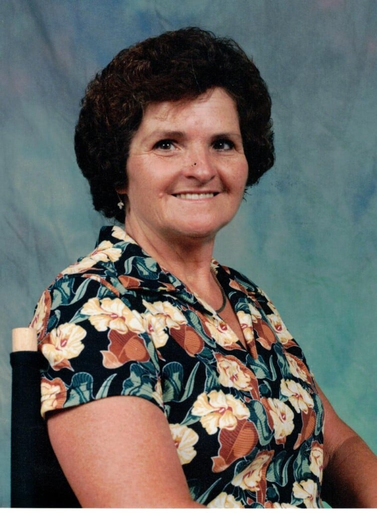 Paula Fraley Hallowell