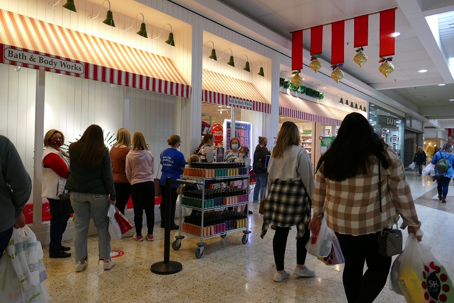 Black Friday Mall