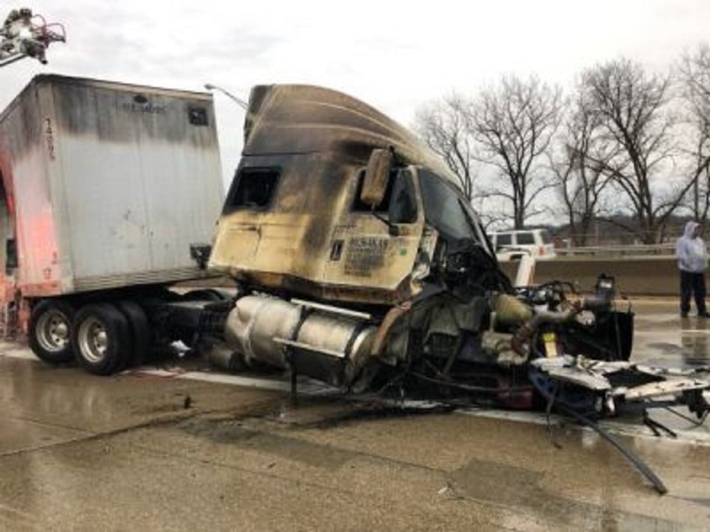 Semi Ax 1