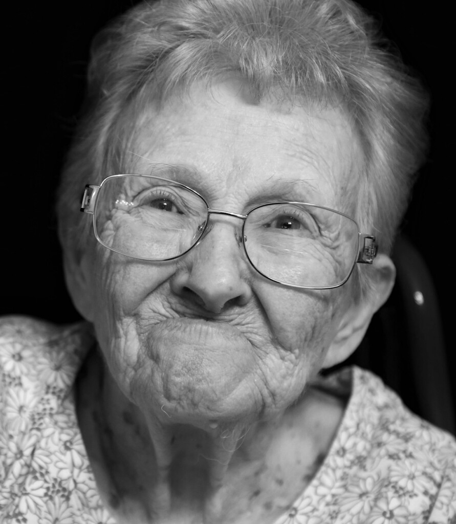 Charlene Rowland Obit Pic