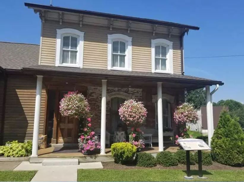 Gant House