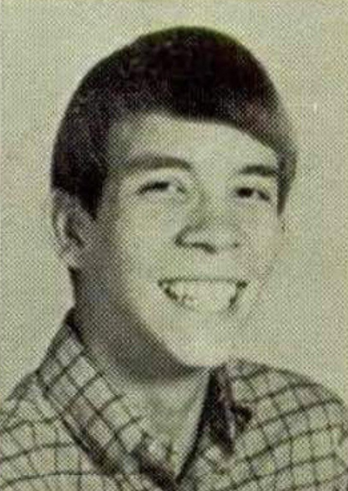 Mosbacker Howard Crop