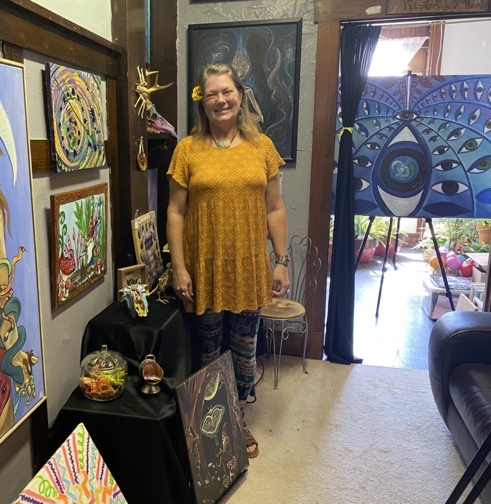 Artist Of The Month Sharon Dean