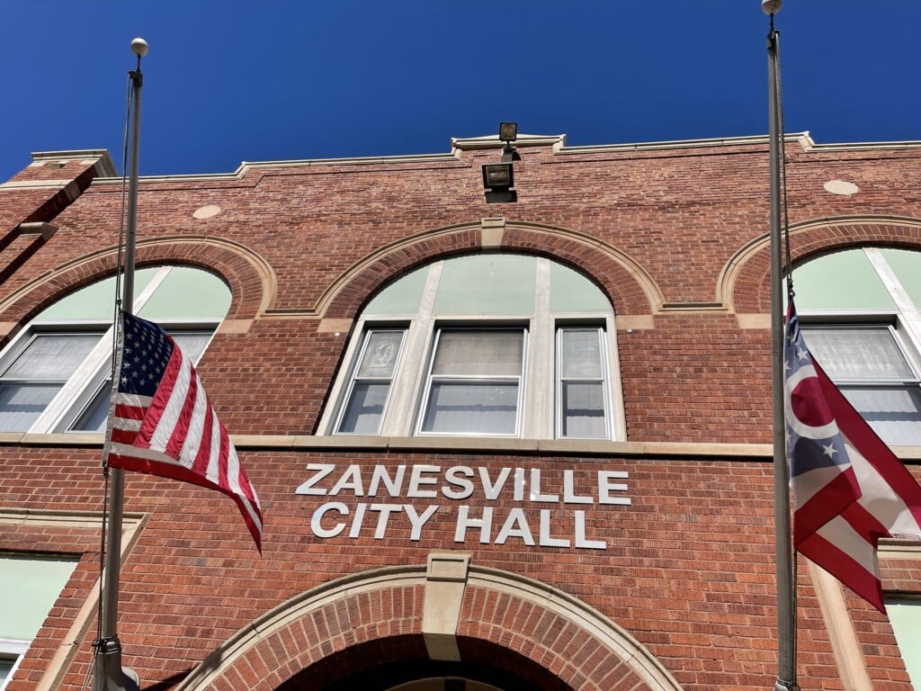 21 10 20 Zanesville City Hall