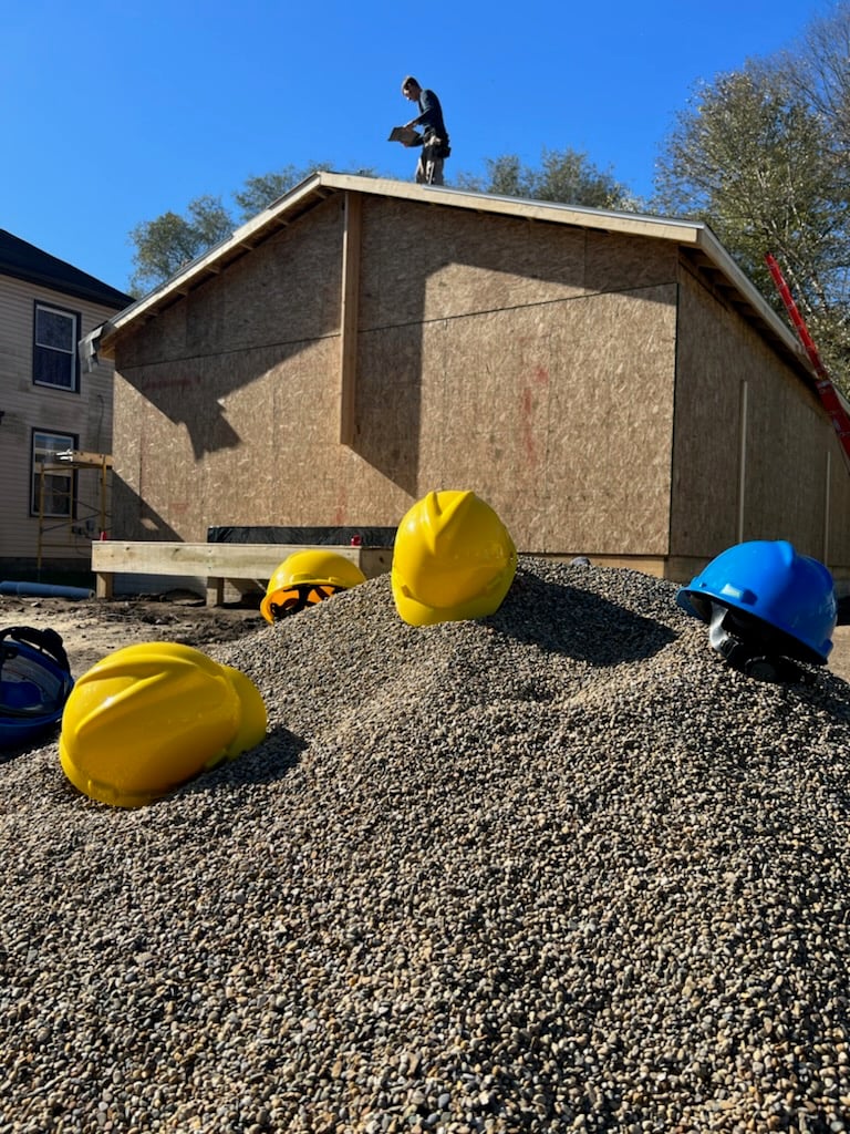 Mid East Career And Technology Centers Program Build Home For Habitat