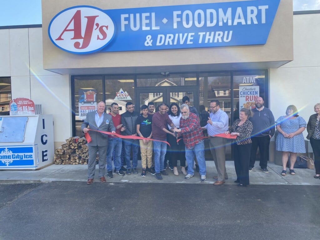 Aj's Fuel, Food And Drive Thru Ribbon Cutting