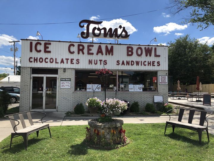 Tom's Ice Cream Bowl