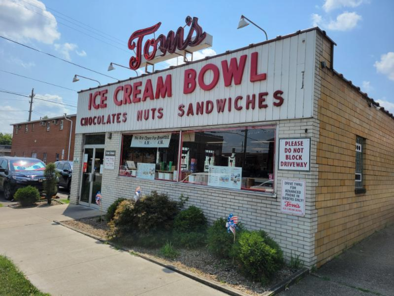 Toms Ice Cream Bowl