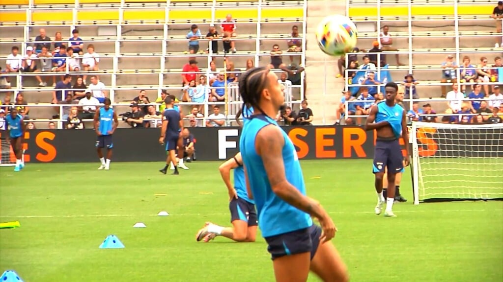 Man City And Chelsea Training