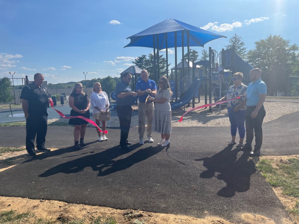 Zane Grey Intermediate Playground Ribbon Cutting