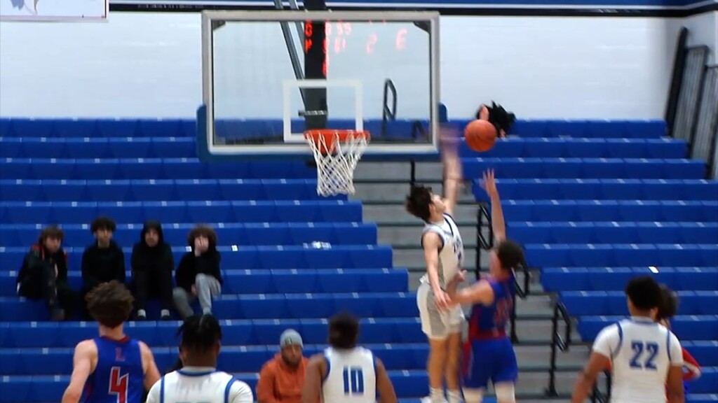 Zanesville Defeats Lakewood In Boys Basketball