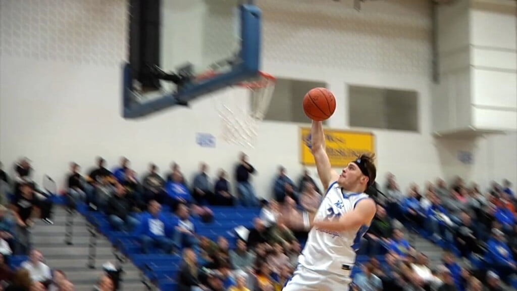 West M Takes Care Of Rosecrans Boys Basketball