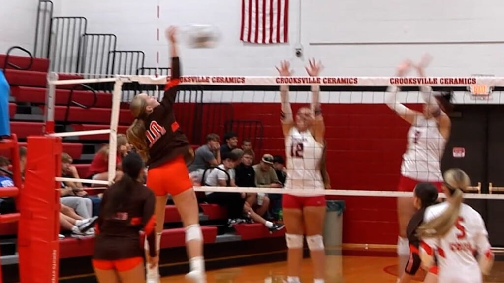 Meadowbrook Vs. Crooksville Girls Volleyball