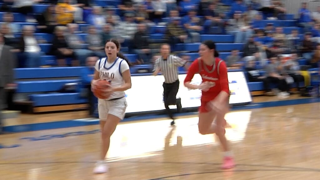 Week 800 12 01 06still001