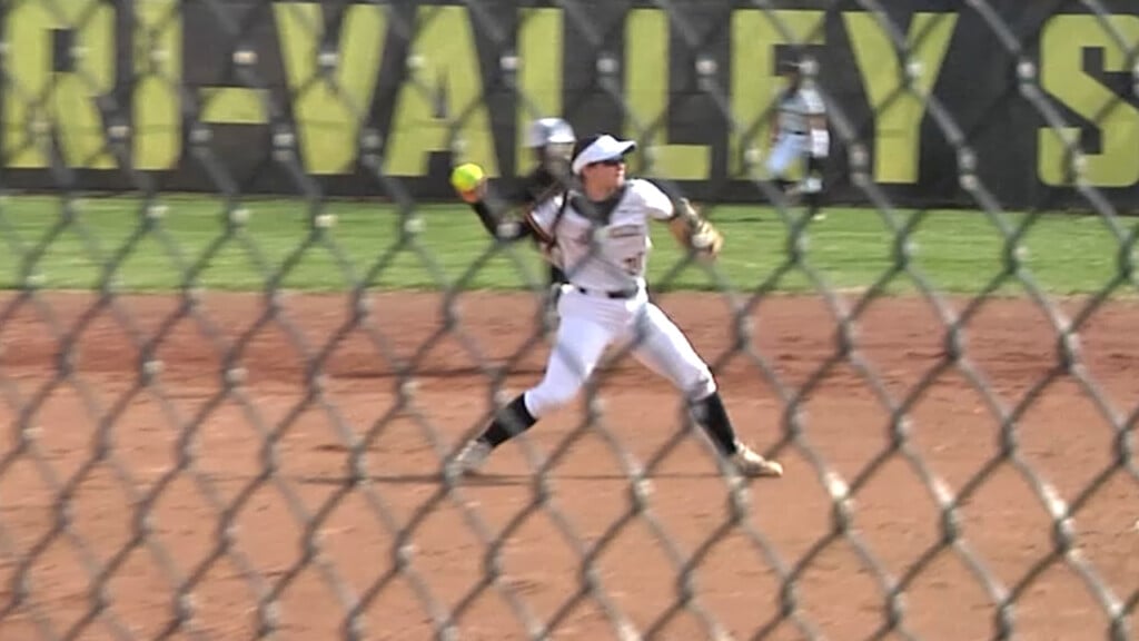 Week Four00 12 10 28still001