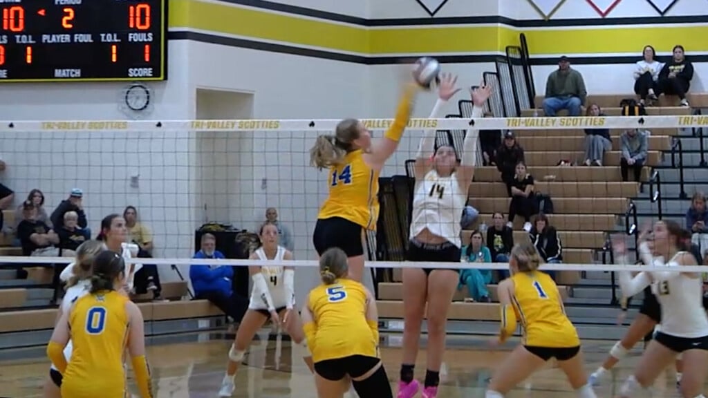 West Muskingum Volleyball