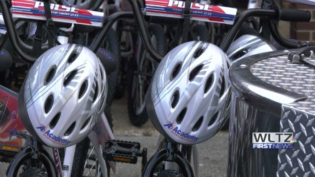 bicycles for sale at academy sports